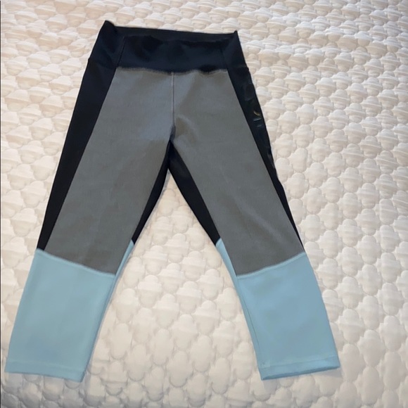 Youth Adidas Leggings - Picture 1 of 3